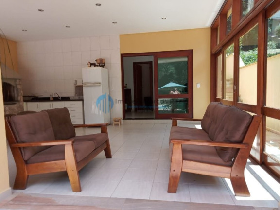 Imagem Casa com 3 Quartos à Venda, 253 m² em Parque Nova Jandira - Jandira