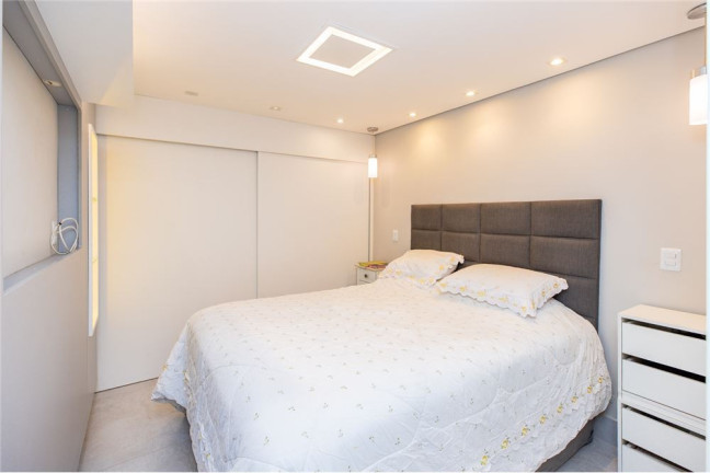 Imagem Casa com 3 Quartos à Venda, 180 m² em Parque Residencial Júlia - São Paulo