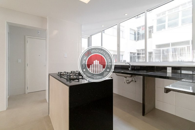 Imagem Apartamento com 4 Quartos à Venda, 155 m² em Lagoa - Rio De Janeiro Imagem Apartamento com 4 Quartos à Venda, 155 m² em Lagoa - Rio De Janeiro