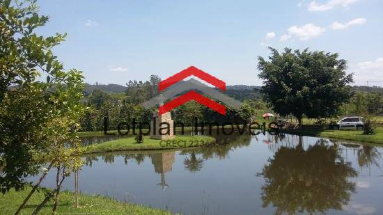 Imagem Sobrado com 4 Quartos à Venda, 20 m² em Chácaras Maringá - Atibaia Imagem Sobrado com 4 Quartos à Venda, 20 m² em Chácaras Maringá - Atibaia