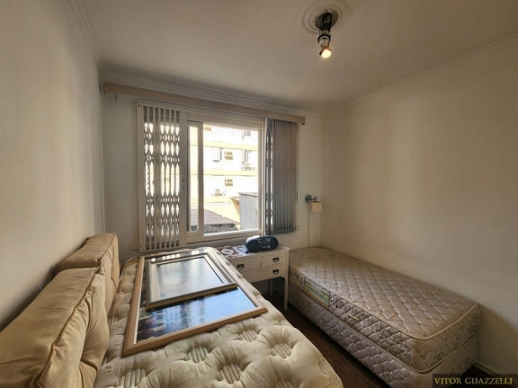 Imagem Imóvel com 2 Quartos à Venda, em Rio Branco - Porto Alegre Imagem Imóvel com 2 Quartos à Venda, em Rio Branco - Porto Alegre
