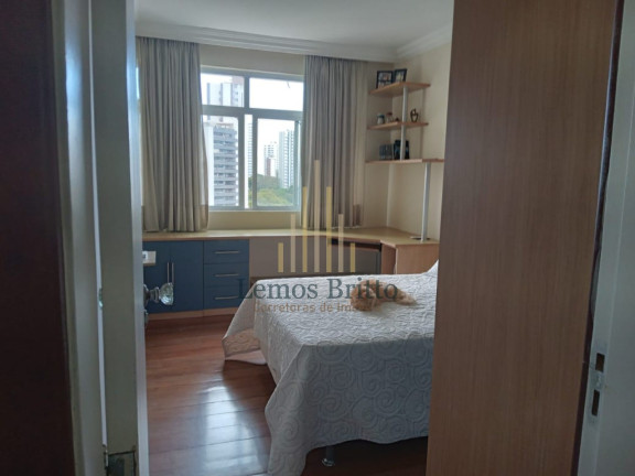 Imagem Imóvel com 4 Quartos à Venda, 213 m² em Vitória - Salvador Imagem Imóvel com 4 Quartos à Venda, 213 m² em Vitória - Salvador