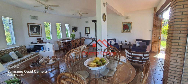 Casa com 4 Quartos à Venda, 157 m² em Massaguaçu - Caraguatatuba