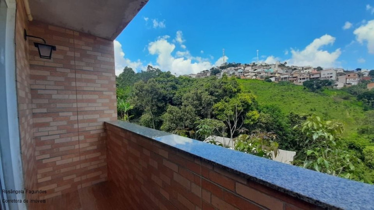 Imagem Sobrado com 2 Quartos à Venda, 130 m² em Estância São José - Poços De Caldas Imagem Sobrado com 2 Quartos à Venda, 130 m² em Estância São José - Poços De Caldas