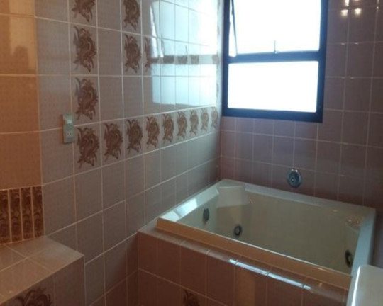 Imagem Apartamento com 3 Quartos à Venda, 260 m² em Jardim Astúrias - Guarujá