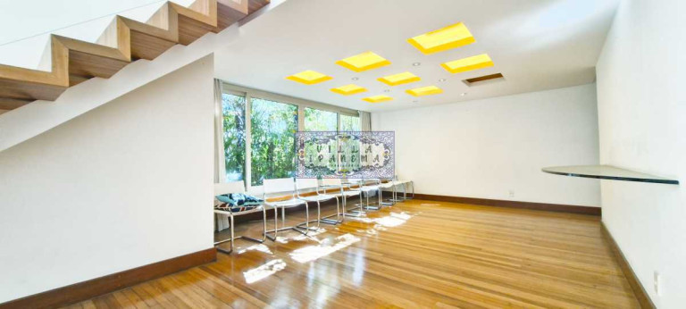 Imagem Cobertura com 1 Quarto à Venda, 354 m² em Jardim Botânico - Rio De Janeiro Imagem Cobertura com 1 Quarto à Venda, 354 m² em Jardim Botânico - Rio De Janeiro