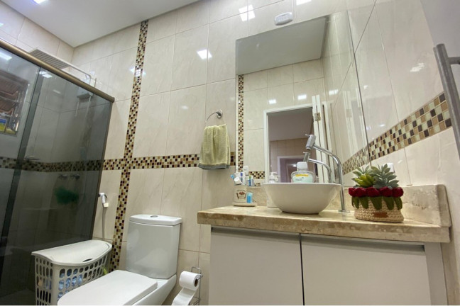 Imagem Casa com 3 Quartos à Venda, 220 m² em Vila Bertioga - São Paulo Imagem Casa com 3 Quartos à Venda, 220 m² em Vila Bertioga - São Paulo