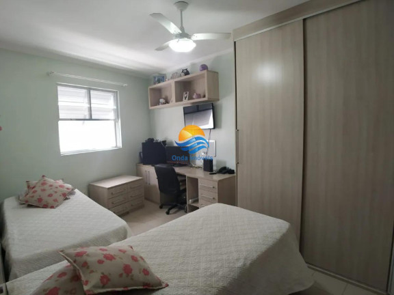 Imagem Casa com 3 Quartos à Venda, 230 m² em Aparecida - Santos