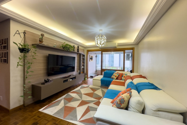 Imagem Apartamento com 3 Quartos à Venda, 120 m² em Menino Deus - Porto Alegre Imagem Apartamento com 3 Quartos à Venda, 120 m² em Menino Deus - Porto Alegre