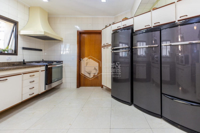 Imagem Apartamento com 4 Quartos à Venda, 200 m² em Moema - São Paulo Imagem Apartamento com 4 Quartos à Venda, 200 m² em Moema - São Paulo