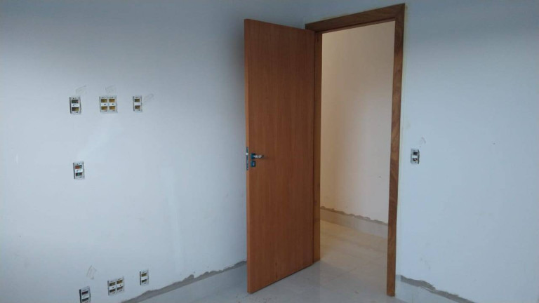 Imagem Casa com 2 Quartos à Venda, 180 m² em Jardim Miramar - Aparecida De Goiânia Imagem Casa com 2 Quartos à Venda, 180 m² em Jardim Miramar - Aparecida De Goiânia