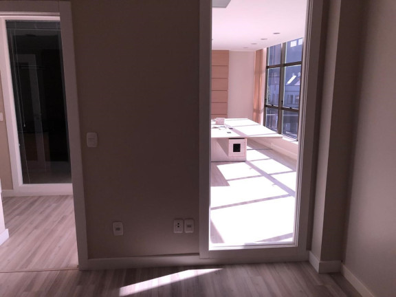 Imagem Sala Comercial à Venda, 101 m² em São Pelegrino - Caxias Do Sul
