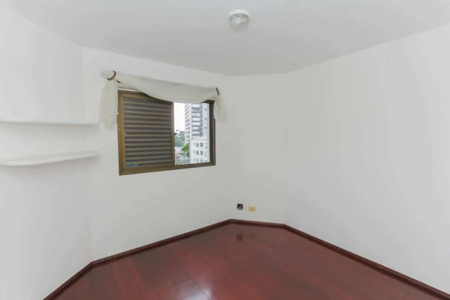 Apartamento com 2 Quartos para Alugar, 65 m²