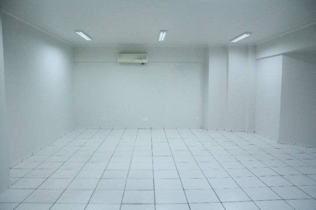 Imagem Sala Comercial à Venda, 143 m² em Centro - Londrina Imagem Sala Comercial à Venda, 143 m² em Centro - Londrina