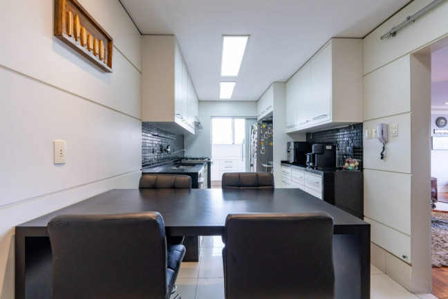 Imagem Imóvel com 4 Quartos à Venda, 155 m² em Santo Amaro - São Paulo Imagem Imóvel com 4 Quartos à Venda, 155 m² em Santo Amaro - São Paulo