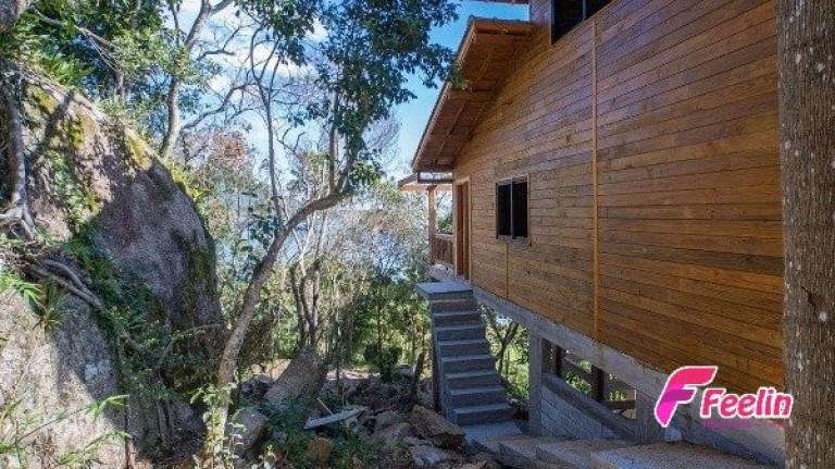 Imagem Casa com 4 Quartos à Venda, 160 m² em Ribeirão Da Ilha - Florianópolis Imagem Casa com 4 Quartos à Venda, 160 m² em Ribeirão Da Ilha - Florianópolis