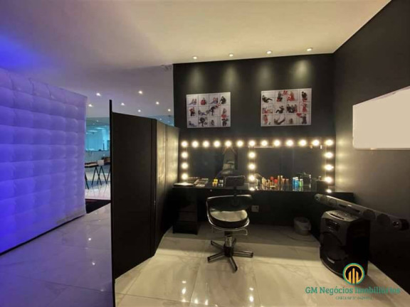 Imagem Imóvel Comercial à Venda, 966 m² em Jardim Lambreta - Cotia Imagem Imóvel Comercial à Venda, 966 m² em Jardim Lambreta - Cotia