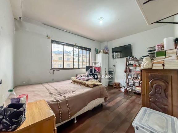 Imagem Apartamento com 3 Quartos à Venda, 112 m² em Várzea - Teresópolis Imagem Apartamento com 3 Quartos à Venda, 112 m² em Várzea - Teresópolis