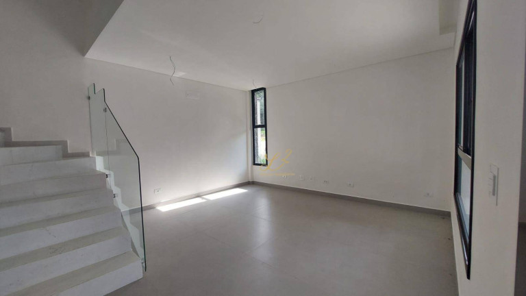 Imagem Casa com 3 Quartos à Venda, 191 m² em Santa Cândida - Curitiba Imagem Casa com 3 Quartos à Venda, 191 m² em Santa Cândida - Curitiba
