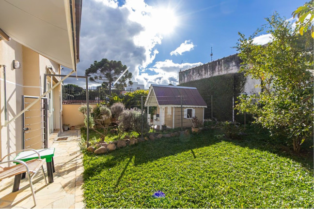 Imagem Casa com 4 Quartos à Venda, 403 m² em Ahú - Curitiba Imagem Casa com 4 Quartos à Venda, 403 m² em Ahú - Curitiba