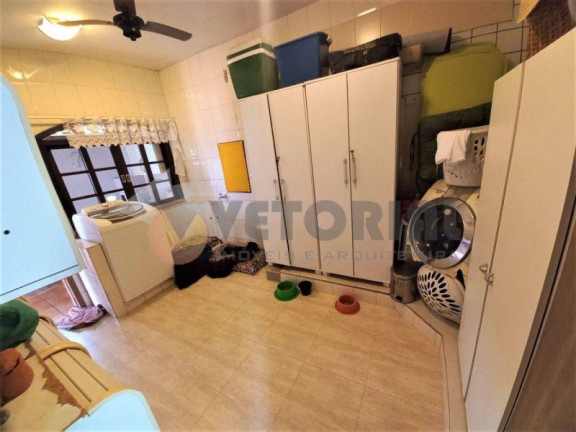 Imagem Casa com 1 Quarto à Venda, 104 m² Imagem Casa com 1 Quarto à Venda, 104 m²