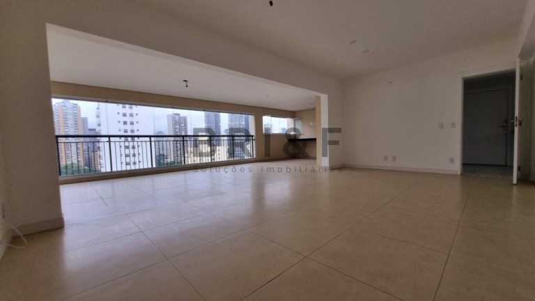 Imagem Apartamento com 4 Quartos à Venda, 213 m² em Brooklin - São Paulo Imagem Apartamento com 4 Quartos à Venda, 213 m² em Brooklin - São Paulo