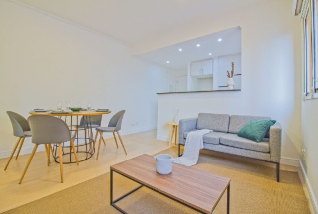 Imagem Apartamento com 1 Quarto à Venda, 42 m² em Sumaré - São Paulo Imagem Apartamento com 1 Quarto à Venda, 42 m² em Sumaré - São Paulo