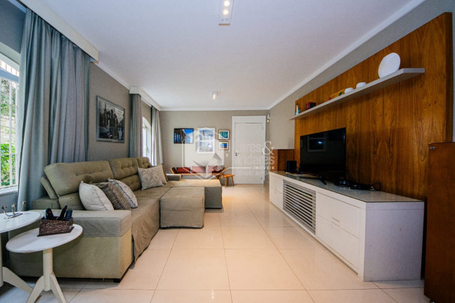 Imagem Casa com 4 Quartos à Venda, 289 m² em Pinheiros - São Paulo Imagem Casa com 4 Quartos à Venda, 289 m² em Pinheiros - São Paulo