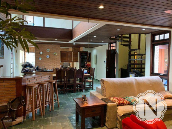 Imagem Sobrado com 3 Quartos à Venda, 239 m² em Suarão - Itanhaém