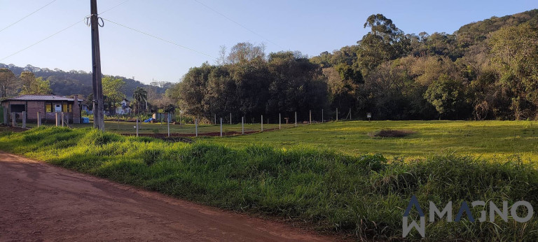 Imagem Chácara à Venda, 945 m² em Coqueiral - Cascavel Imagem Chácara à Venda, 945 m² em Coqueiral - Cascavel