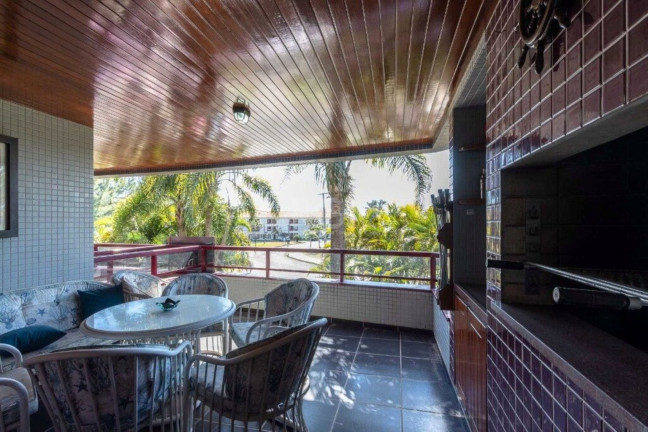 Imagem Apartamento com 3 Quartos à Venda, 153 m² em Praia De Atlântida - Xangri-lá Imagem Apartamento com 3 Quartos à Venda, 153 m² em Praia De Atlântida - Xangri-lá