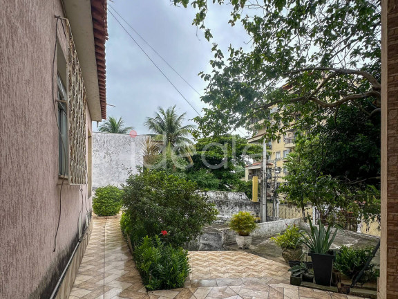 Imagem Casa com 9 Quartos à Venda,  em Taquara - Rio De Janeiro