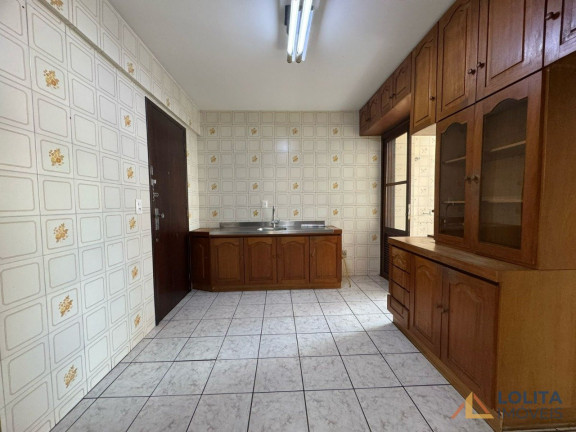 Imagem Apartamento com 2 Quartos à Venda, 74 m² em Centro - Florianópolis Imagem Apartamento com 2 Quartos à Venda, 74 m² em Centro - Florianópolis