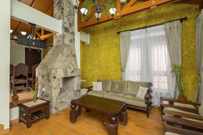 Imagem Casa com 4 Quartos à Venda, 300 m² em Boa Vista - Curitiba Imagem Casa com 4 Quartos à Venda, 300 m² em Boa Vista - Curitiba