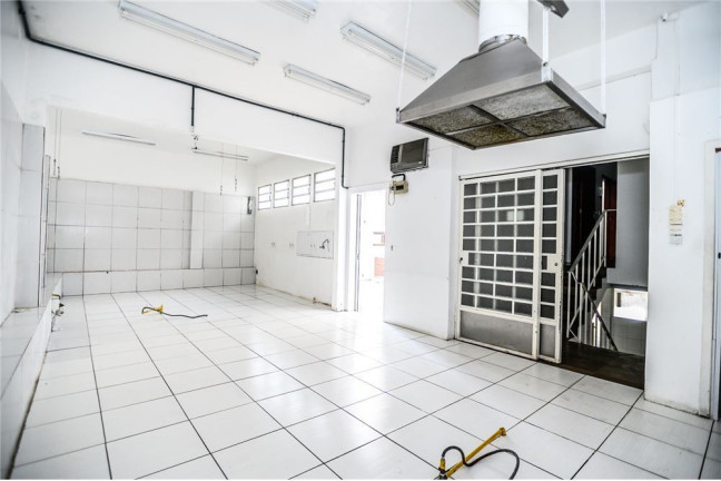 Imagem Casa com 6 Quartos à Venda,  em Passo Da Areia - Porto Alegre