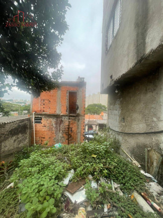 Imagem Casa com 3 Quartos à Venda, 250 m² em São Paulo Imagem Casa com 3 Quartos à Venda, 250 m² em São Paulo