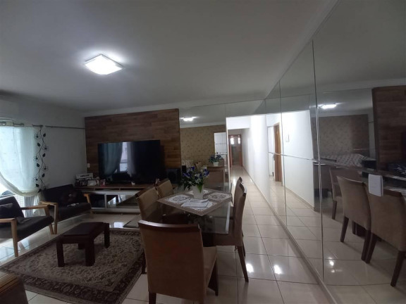 Imagem Apartamento com 3 Quartos à Venda, 127 m² em Vilamar - Praia Grande