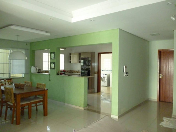 Imagem Casa com 5 Quartos à Venda, 300 m² em Centro - Boituva Imagem Casa com 5 Quartos à Venda, 300 m² em Centro - Boituva