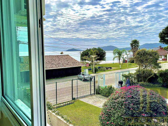 Imagem Apartamento com 1 Quarto para Temporada, 40 m² em Canasvieiras - Florianópolis Imagem Apartamento com 1 Quarto para Temporada, 40 m² em Canasvieiras - Florianópolis