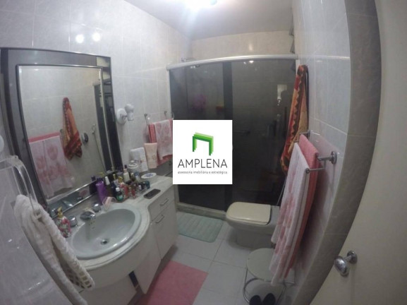 Imagem Apartamento com 2 Quartos à Venda, 70 m² em Copacabana - Rio De Janeiro