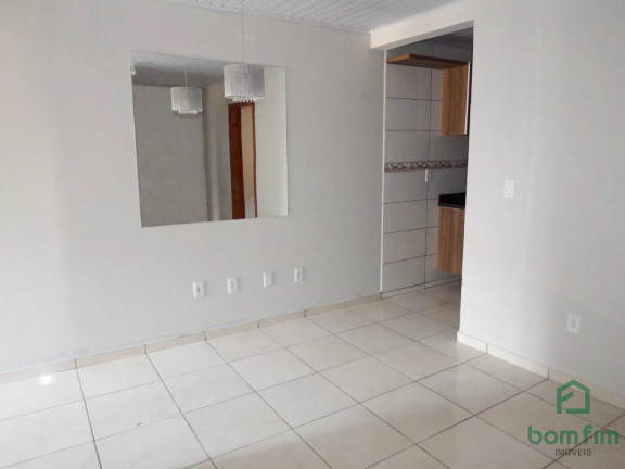 Imagem Casa com 2 Quartos à Venda, 55 m² em Olaria - Canoas Imagem Casa com 2 Quartos à Venda, 55 m² em Olaria - Canoas