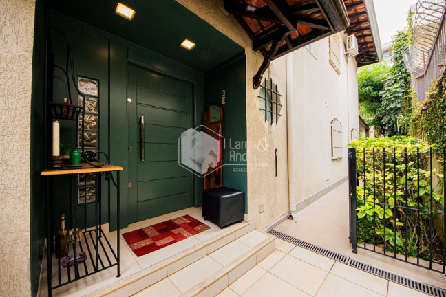 Imagem Casa com 4 Quartos à Venda, 289 m² em Pinheiros - São Paulo Imagem Casa com 4 Quartos à Venda, 289 m² em Pinheiros - São Paulo