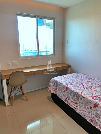 Imagem Apartamento com 3 Quartos à Venda, 75 m² em Cidade 2000 - Fortaleza