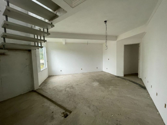 Imagem Casa com 5 Quartos à Venda, 243 m² em Ribeirão Da Ilha - Florianópolis Imagem Casa com 5 Quartos à Venda, 243 m² em Ribeirão Da Ilha - Florianópolis