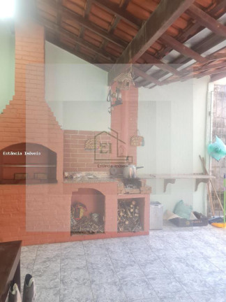 Imagem Casa com 5 Quartos à Venda, 194 m² em Vila Geny - Itaguaí