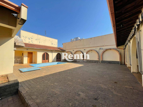 Imagem Casa com 5 Quartos à Venda ou Locação, 398 m² em Saúde - Rio Claro Imagem Casa com 5 Quartos à Venda ou Locação, 398 m² em Saúde - Rio Claro