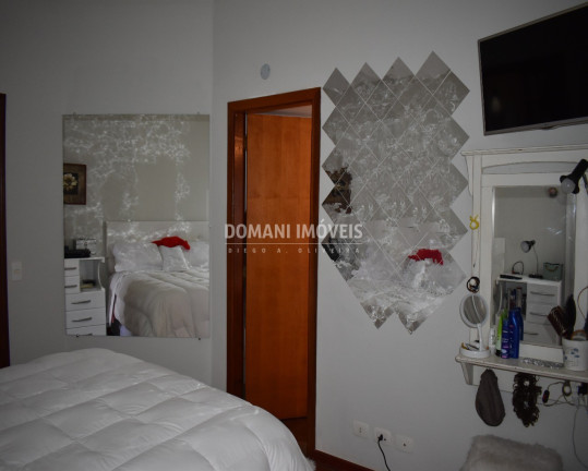 Imagem Casa com 4 Quartos à Venda, 260 m² em Região Do Jaguaribe - Campos Do Jordão Imagem Casa com 4 Quartos à Venda, 260 m² em Região Do Jaguaribe - Campos Do Jordão