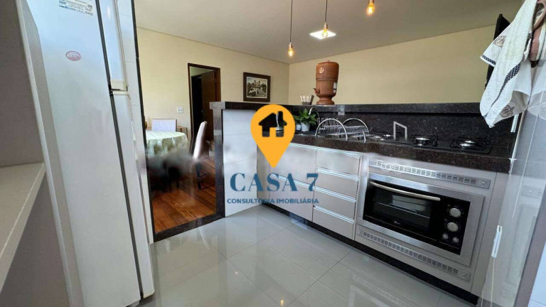 Imagem Apartamento com 3 Quartos à Venda, 95 m² em Santo Antônio - Belo Horizonte Imagem Apartamento com 3 Quartos à Venda, 95 m² em Santo Antônio - Belo Horizonte