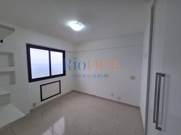 Imagem Apartamento com 4 Quartos à Venda, 178 m² em Barra Da Tijuca - Rio De Janeiro