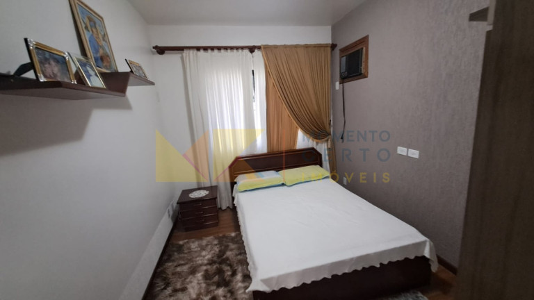 Imagem Casa com 3 Quartos à Venda, 200 m² em Velha Central - Blumenau Imagem Casa com 3 Quartos à Venda, 200 m² em Velha Central - Blumenau